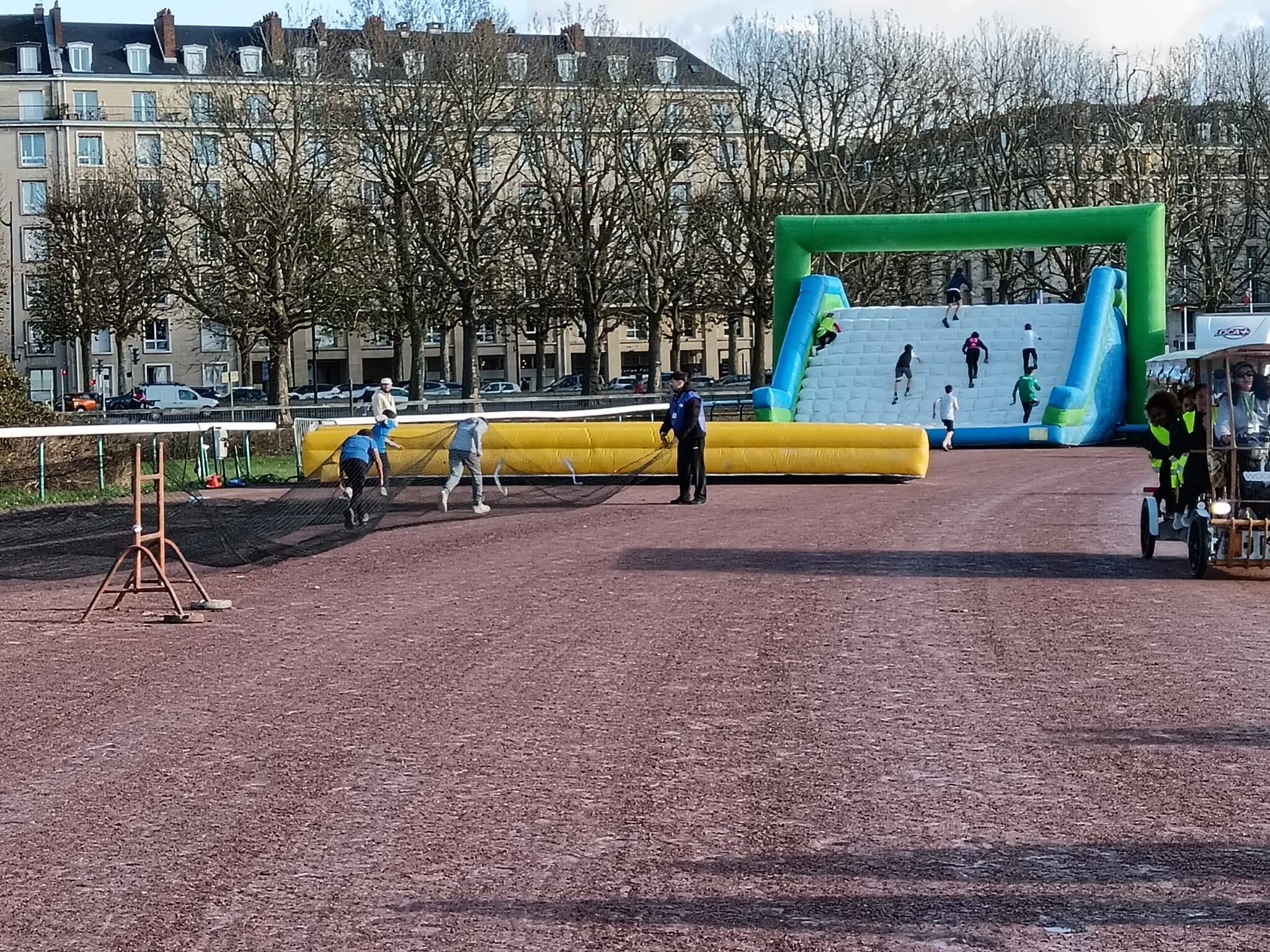Parcours du combattant, un atelier fort apprécié par les enfants !