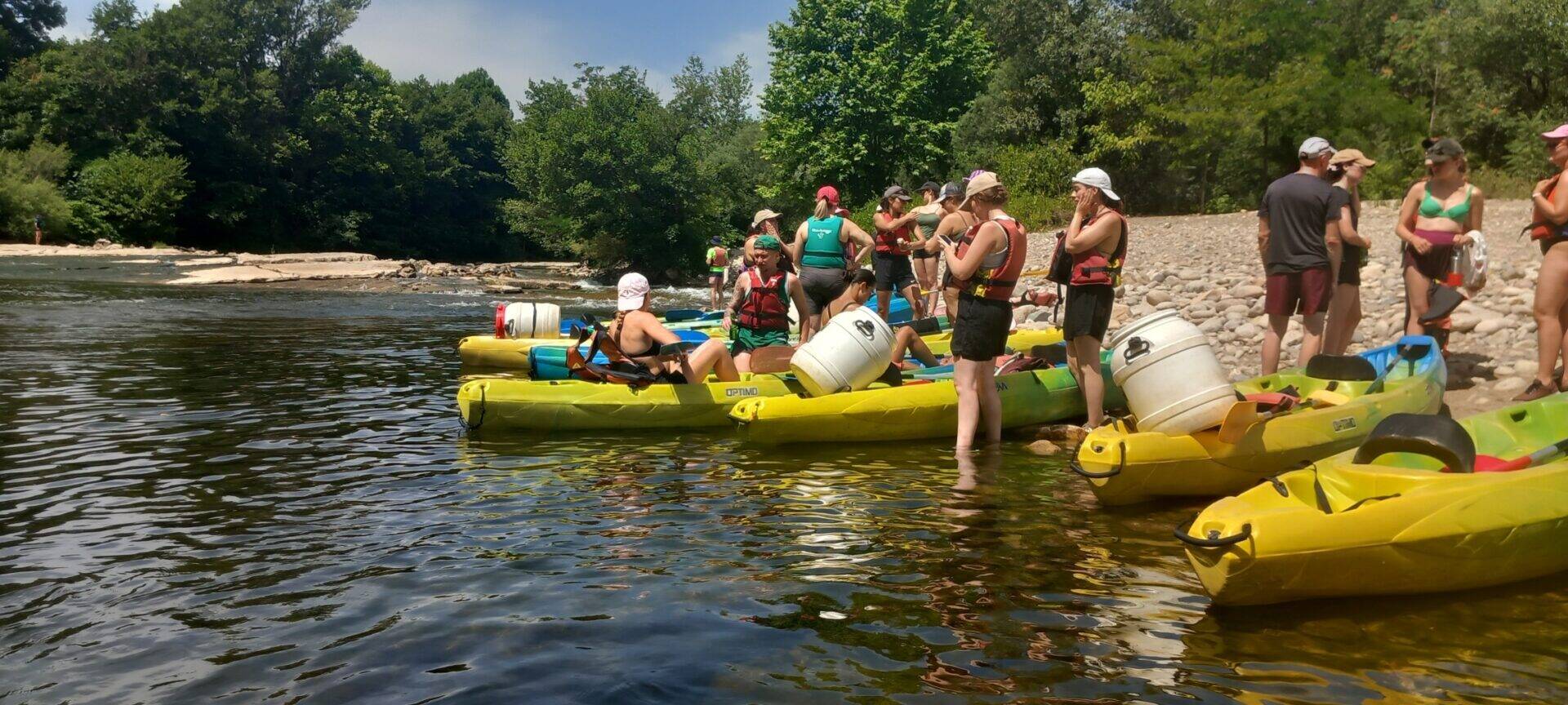 canoe-1.jpg