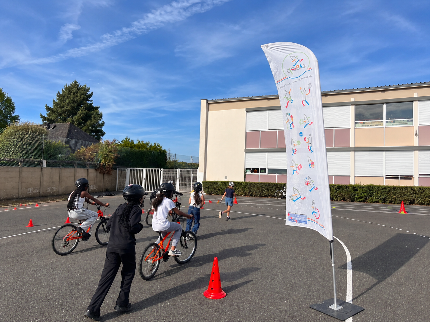 parcours-velo-des-enfants-a-lecole.png